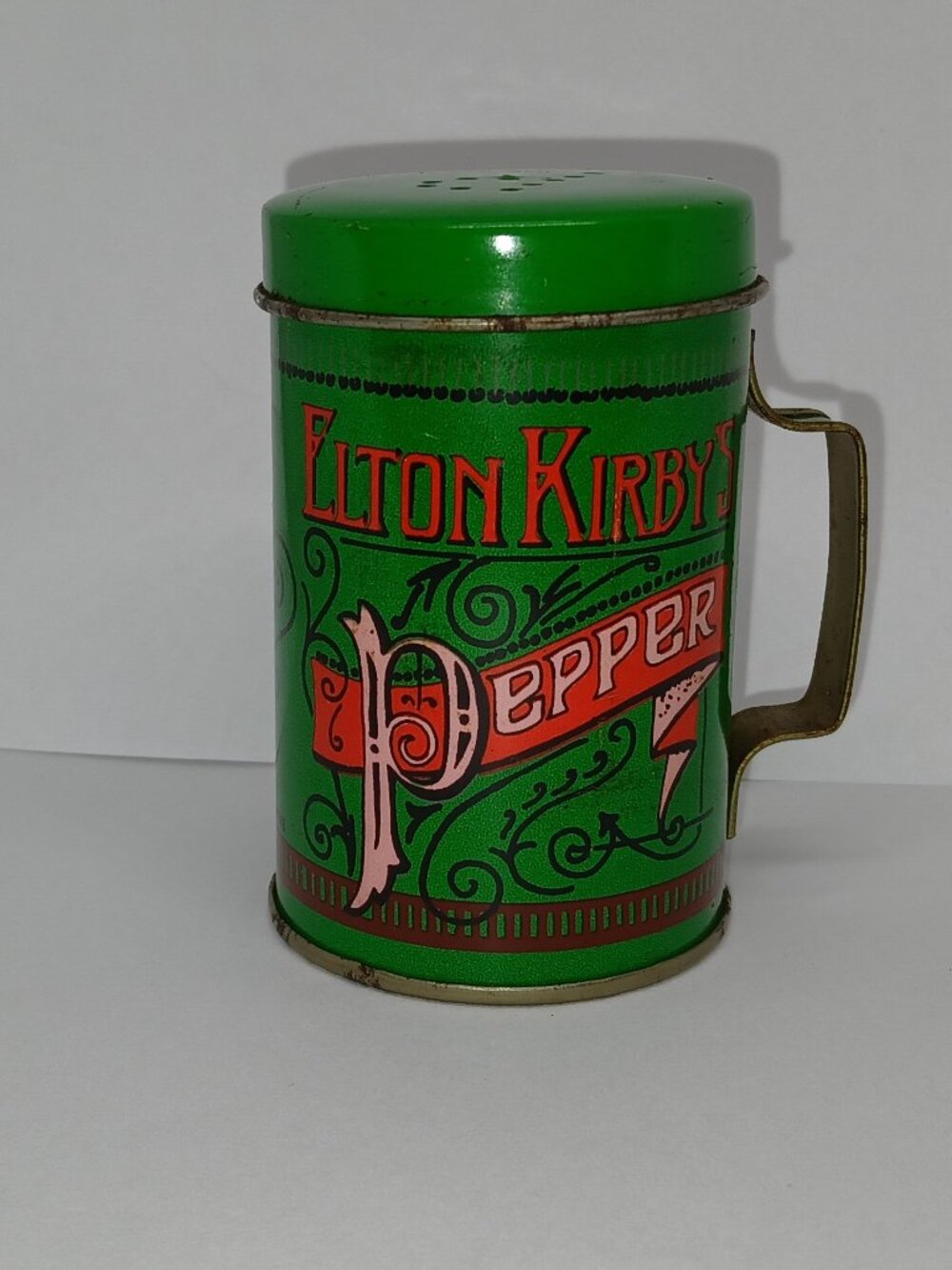 VINTAGE ANTIQUE 1960s ELTON KIRBY made in HONG KONG TIN PEPPER SHAKER